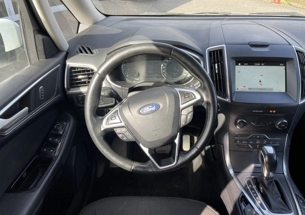 Ford Galaxy cena 67900 przebieg: 274500, rok produkcji 2017 z Łomża małe 781